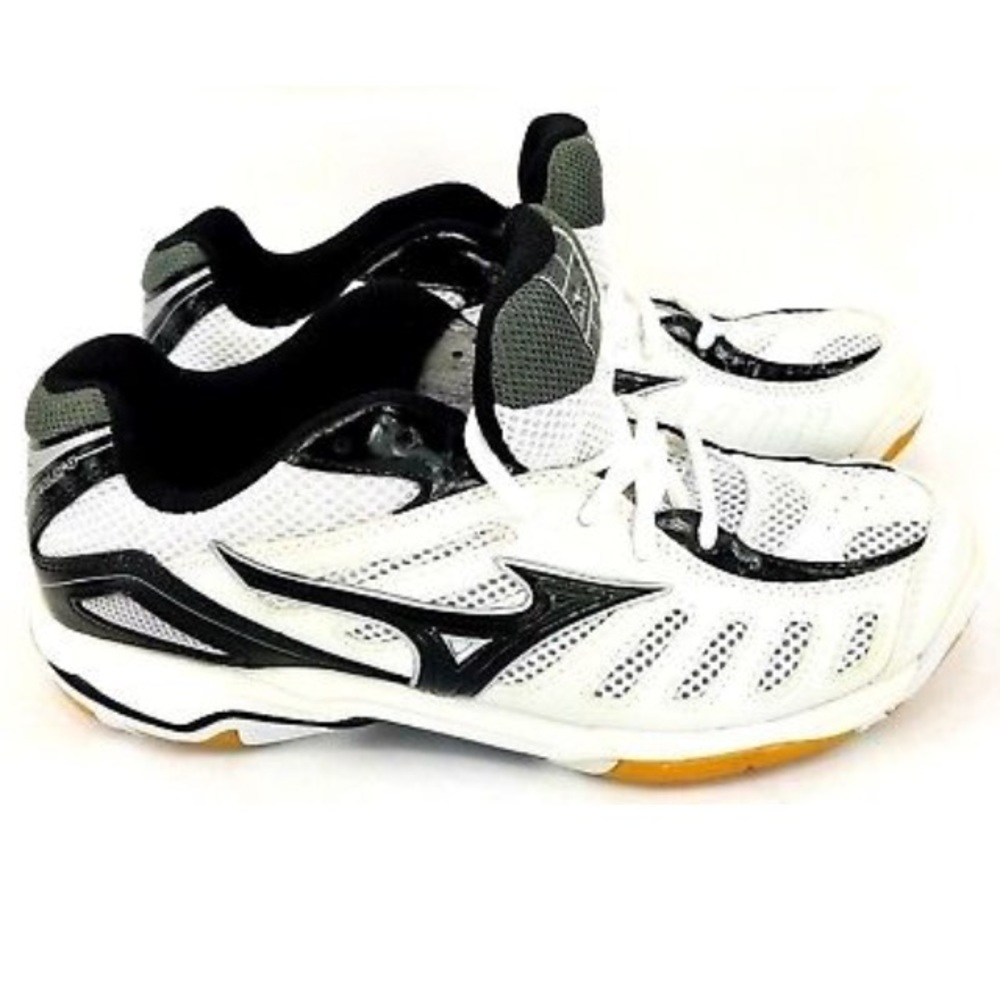 Mizuno Wave Rally W Volleyball Shoes size 6.5